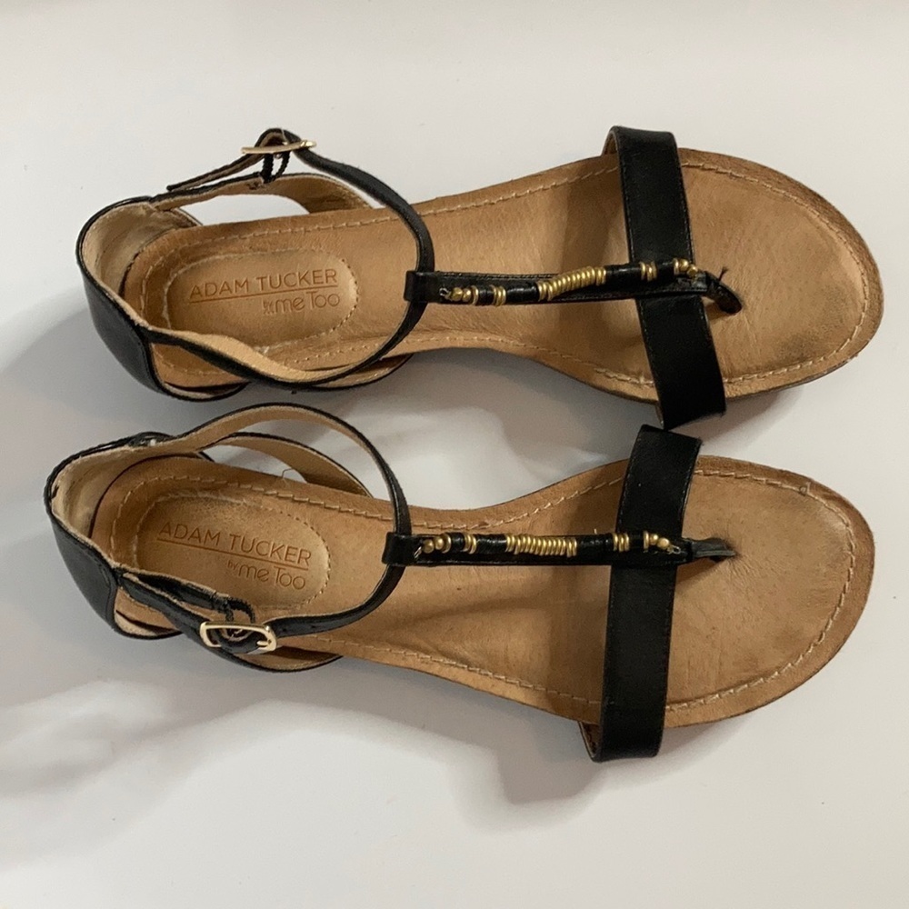 Adam Tucker by me too Nikki‎ sandals size 7.5